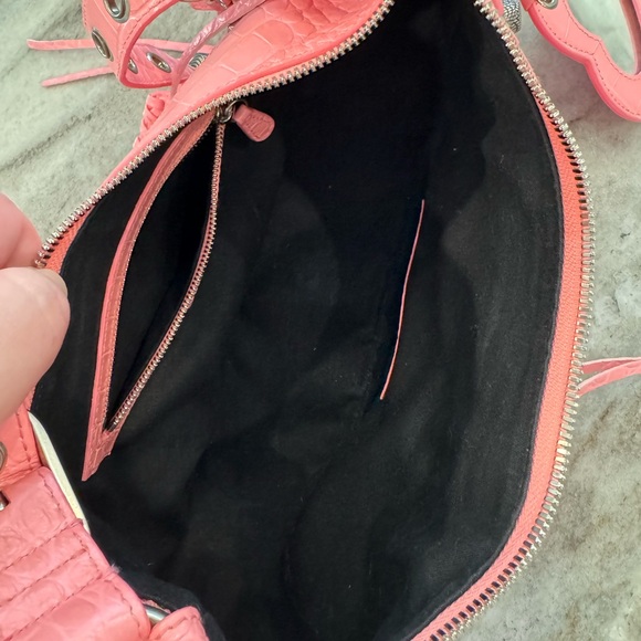 Balenciaga LE CAGOLE SMALL SHOULDER BAG - Picture 4 of 8